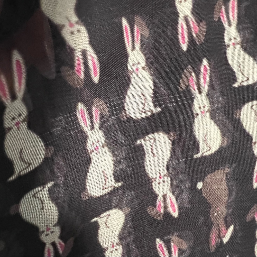 [FARM Rio] Stylish Black and Cream Bunny Women's Top - Picture 9 of 9